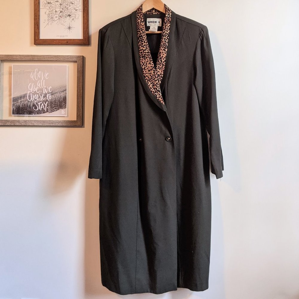 Vintage Black Long Sleeve Dress with Leopard Print Collar